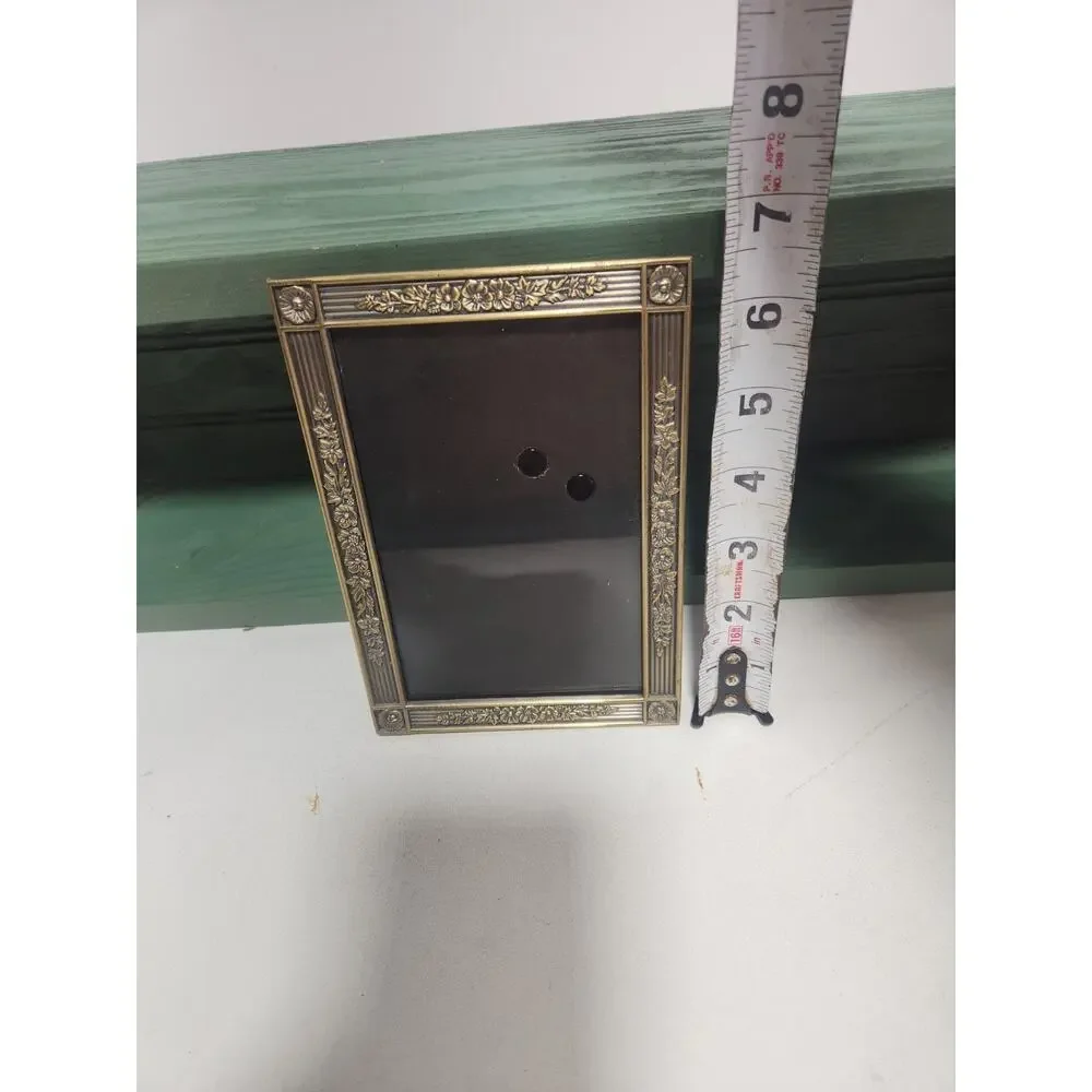 Vintage Brass Tone Floral Metal 5x7 Picture Frame Ornate Tabletop Wall Hanging